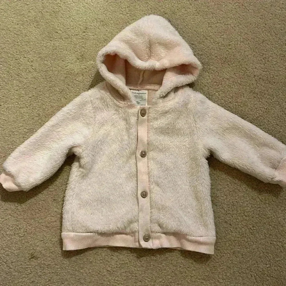 First Impressions - pink fuzzy fleece hooded jacket. Size 6 to 9 months - Picture 1 of 4